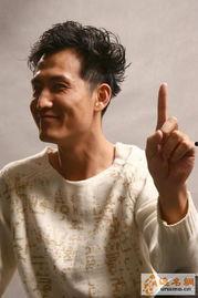 关于演员的个性签名